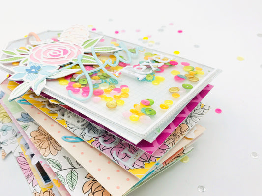Mini album with lots of florals | Else Huinink