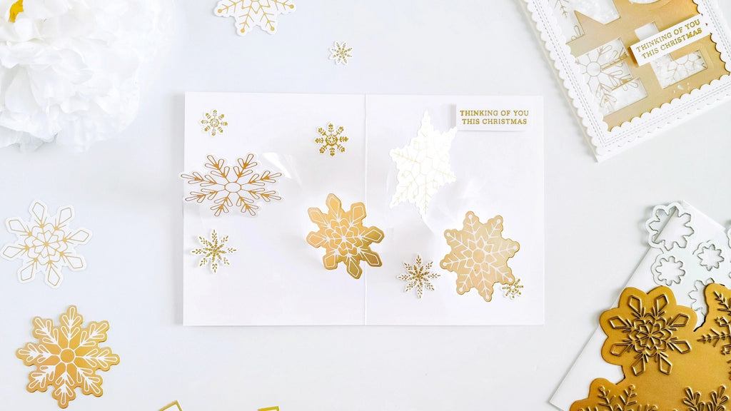 Christmas Pop-Up Inspiration Card With Floating Snowflakes┃Yasmin Diaz