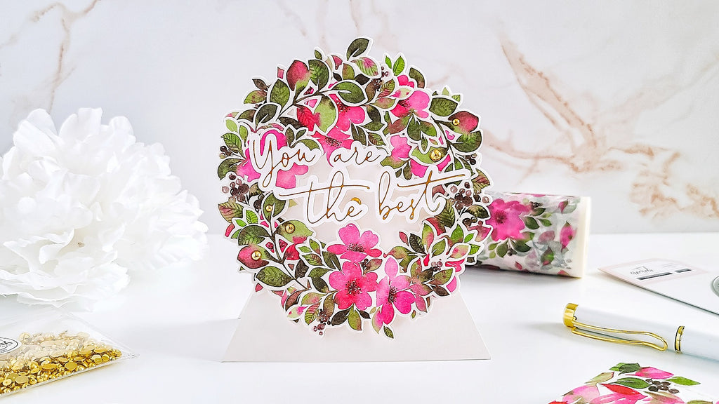 Spinning Floral Wreath Inspiration Card ┃ Yasmin Diaz