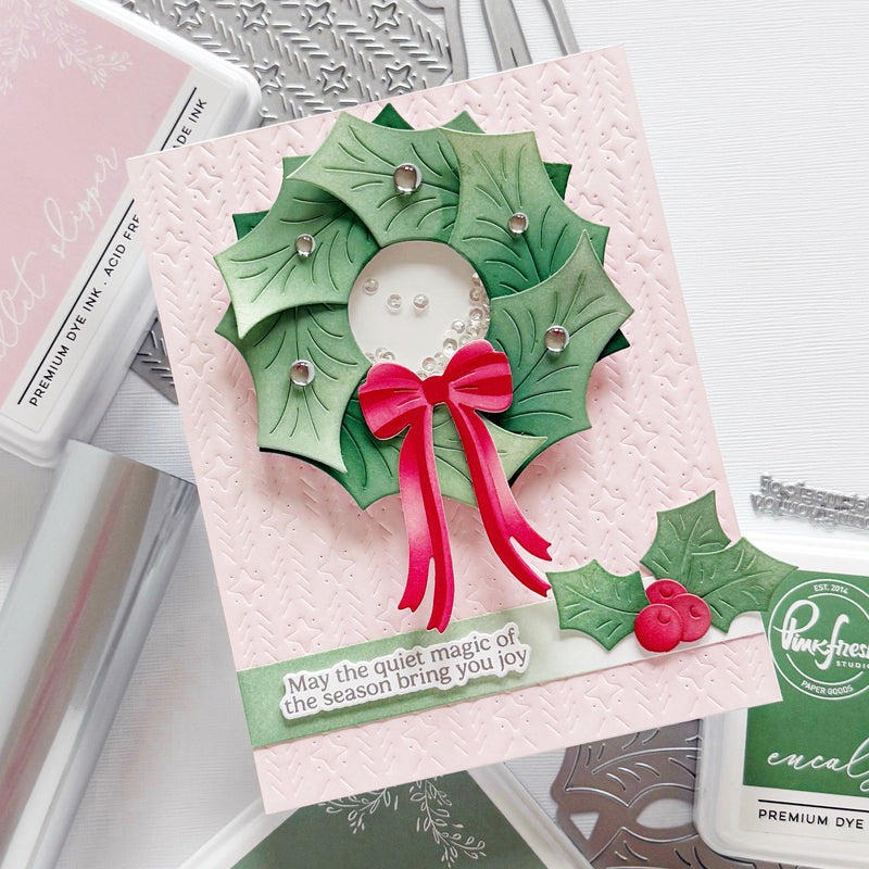 The Shelf Edit: Magic of the Season die