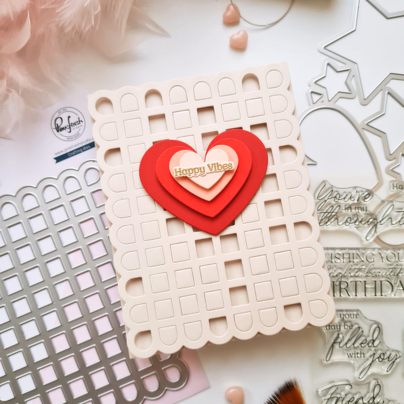 Scalloped Grid Coverplate die