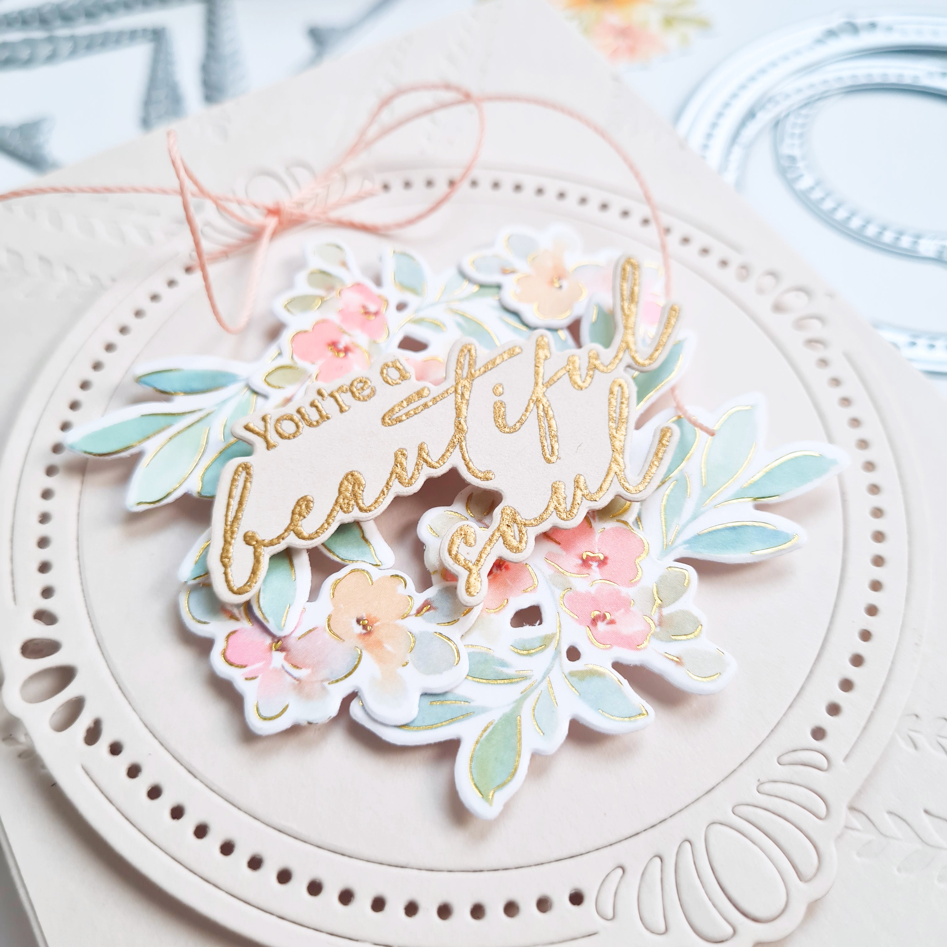 Essentials: Elegant Circles die