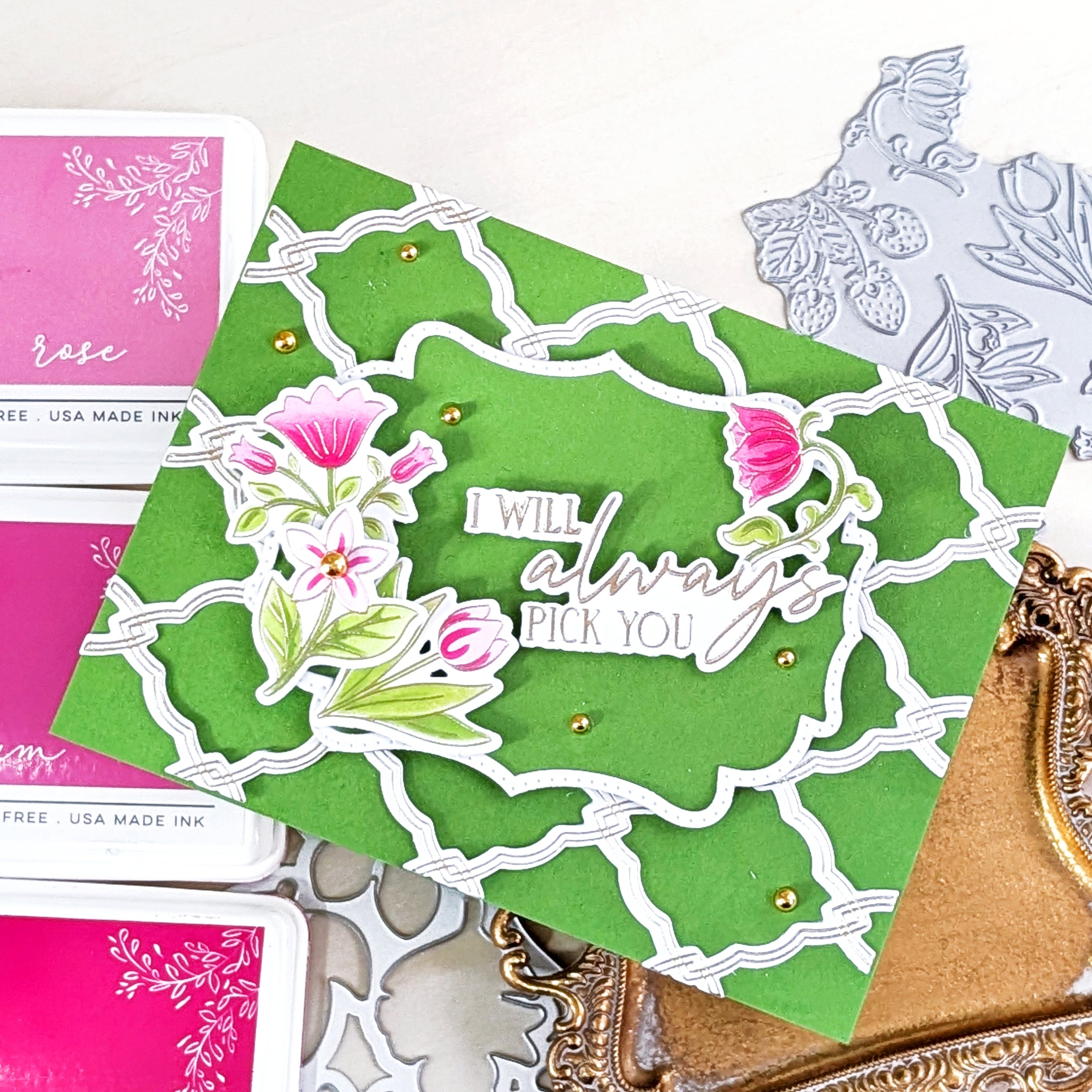 Interlaced Quatrefoil die – Pinkfresh Studio