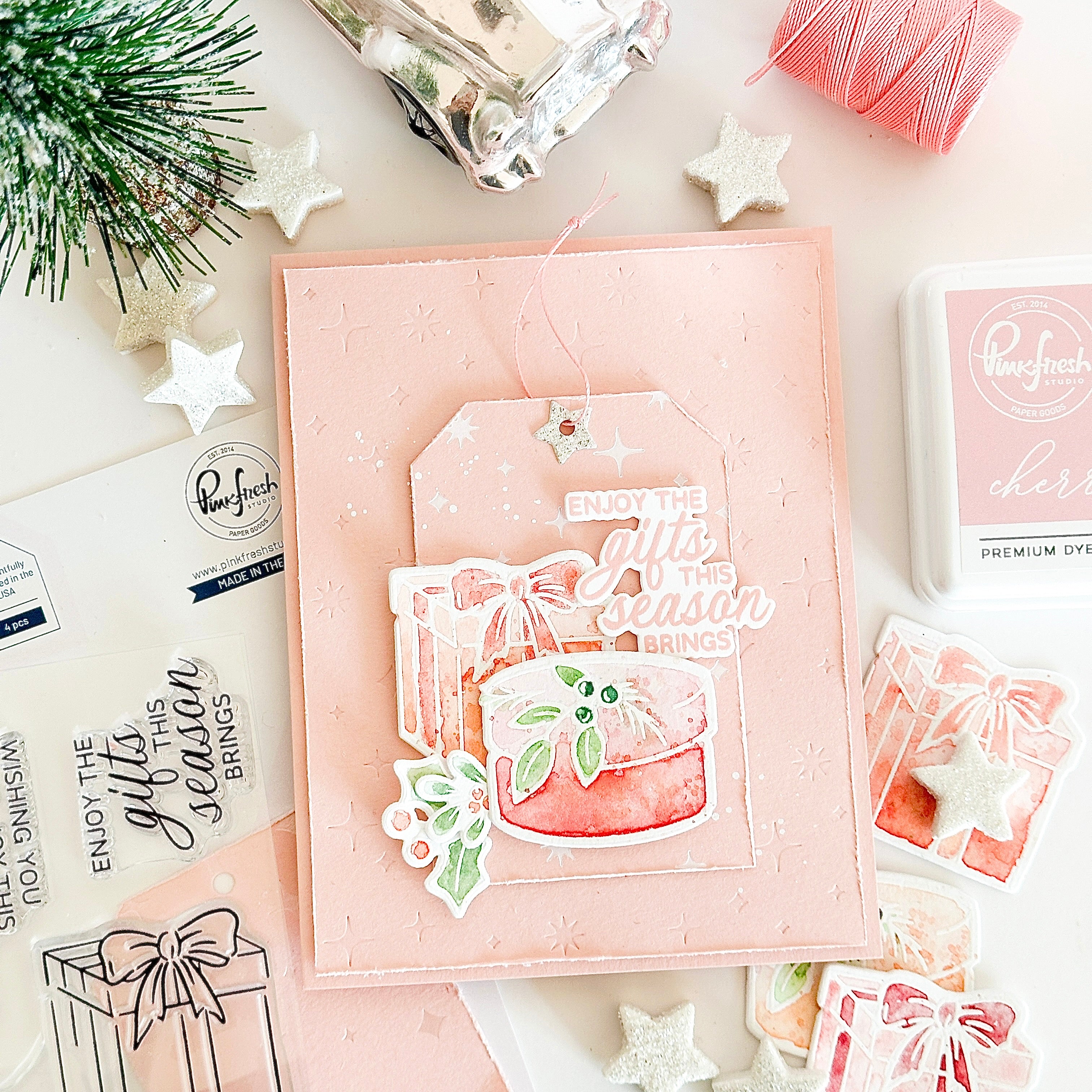 Shaker Tag Book die – Pinkfresh Studio