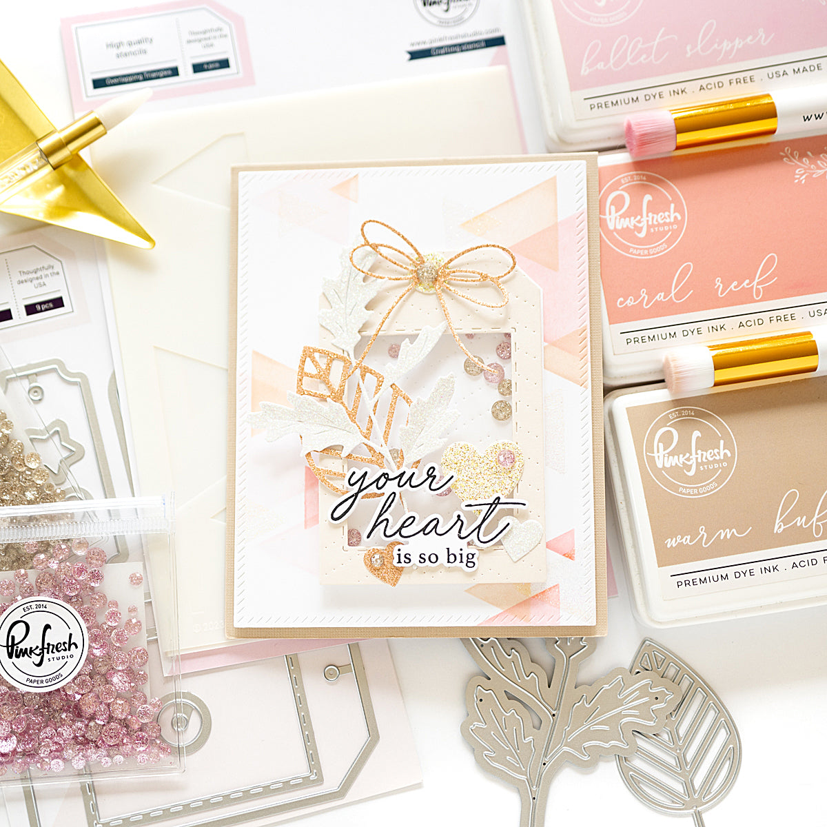 Shaker Tag Book die – Pinkfresh Studio