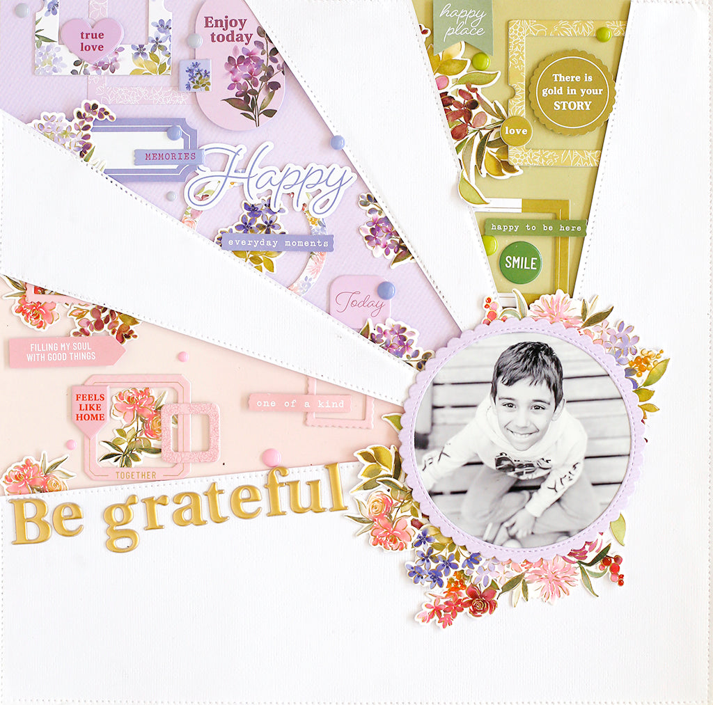 Essentials Stitched Scallop Circle die set