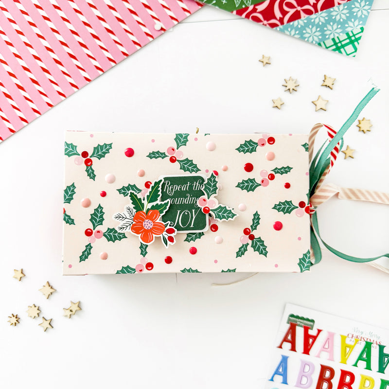 Very Merry Christmas: 12x12 Paper Pack