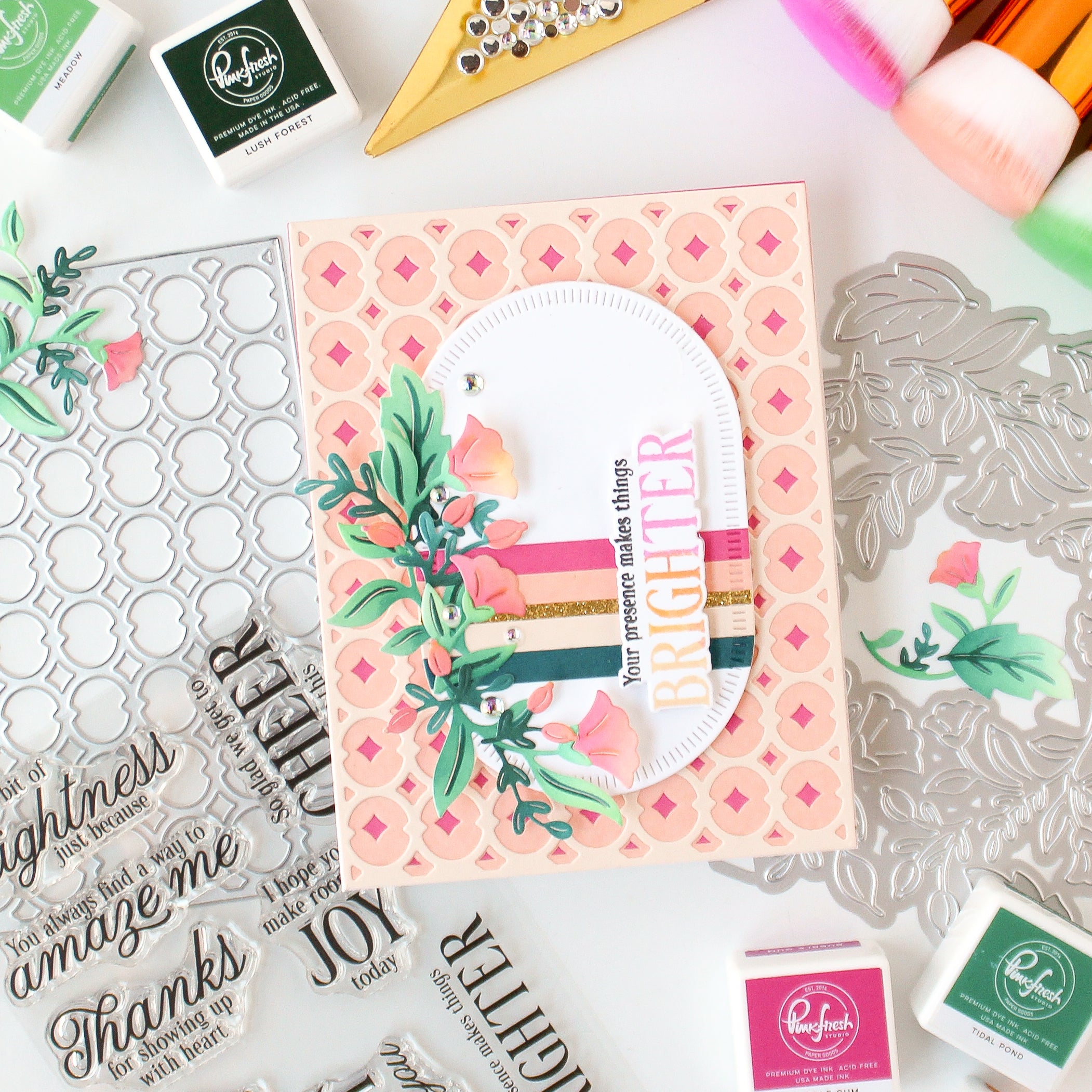 Wild Meadow Wreath die – Pinkfresh Studio