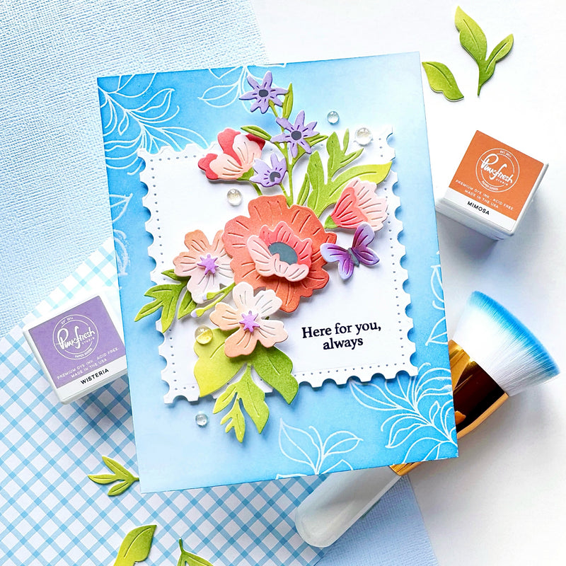 Essentials: Dotted Postage Square die