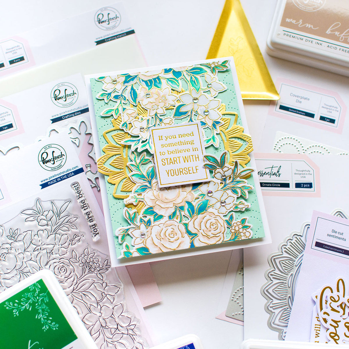 Essentials: Ornate Circle die
