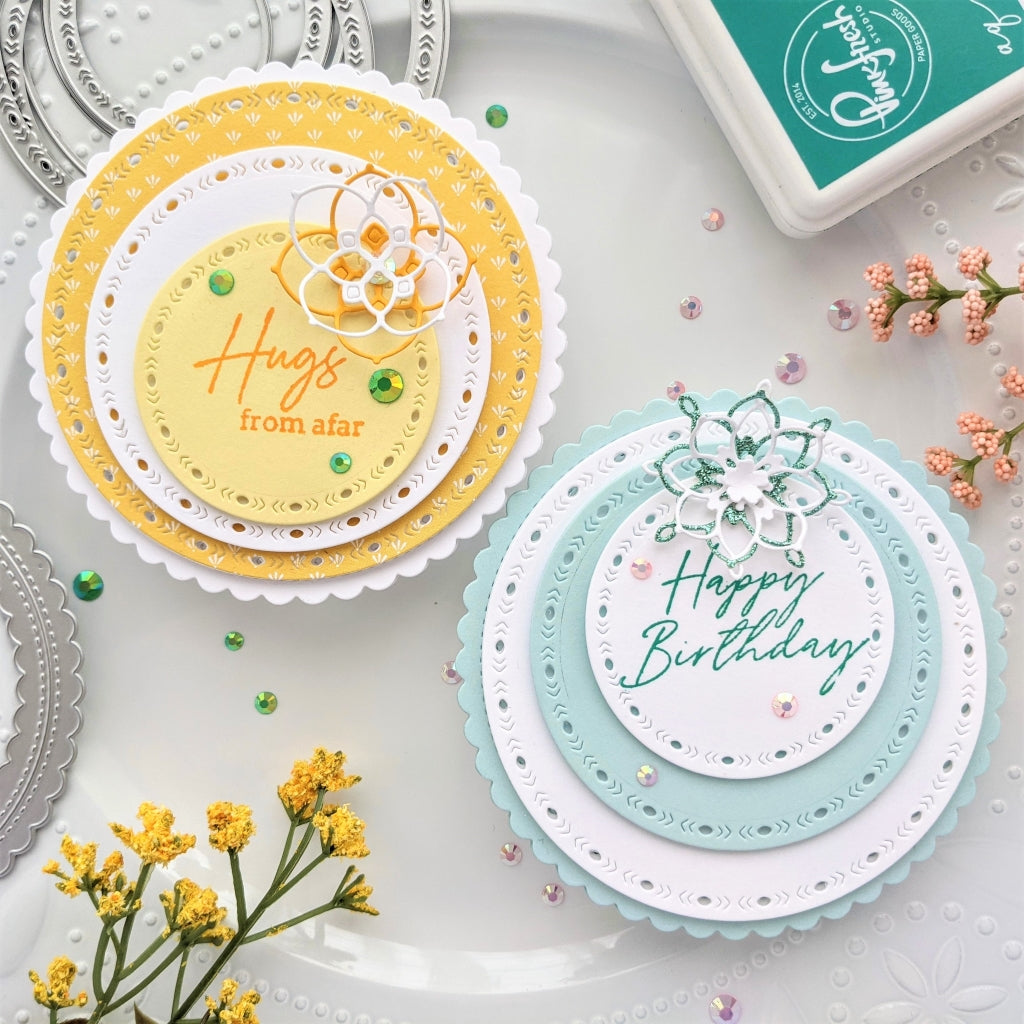 Essentials Stitched Scallop Circle die set