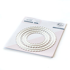 Essentials Stitched Scallop Circle die set