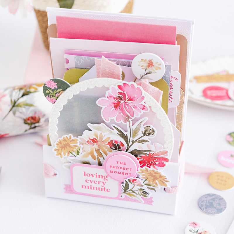 Essentials Stitched Scallop Circle die set